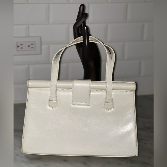 Vintage YSL Leather Handbag in excellent condition! - Picture 5 of 7